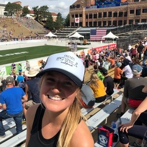 Meet your Posher, Brooke